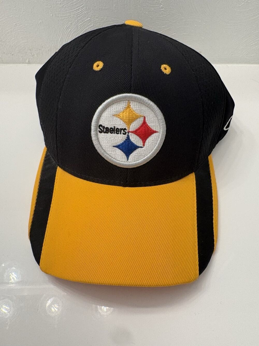 Pittsburgh Steelers NFL Hat Reebok Authentic Black Adult One Size Adjustable